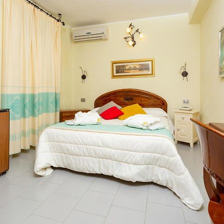 Hotel Marini Sassari Ngoại thất bức ảnh