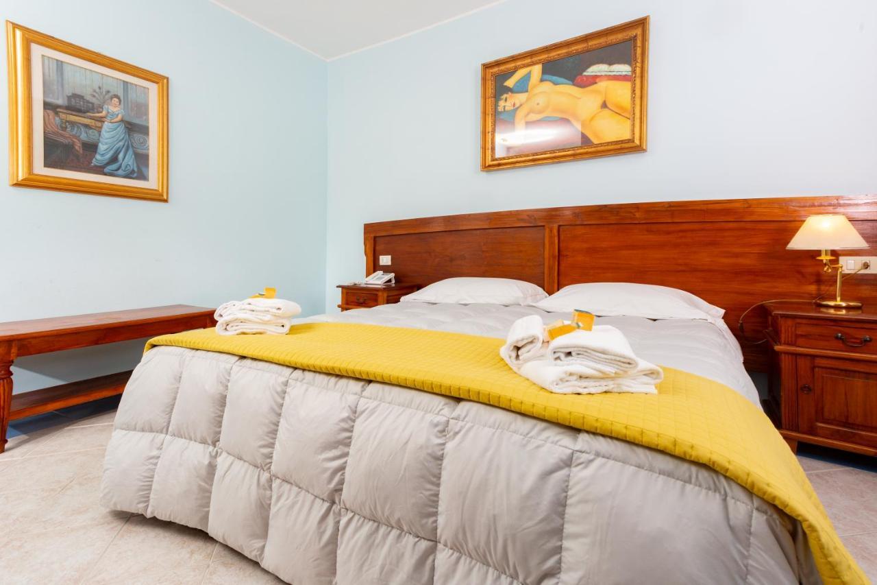 Hotel Marini Sassari Ngoại thất bức ảnh