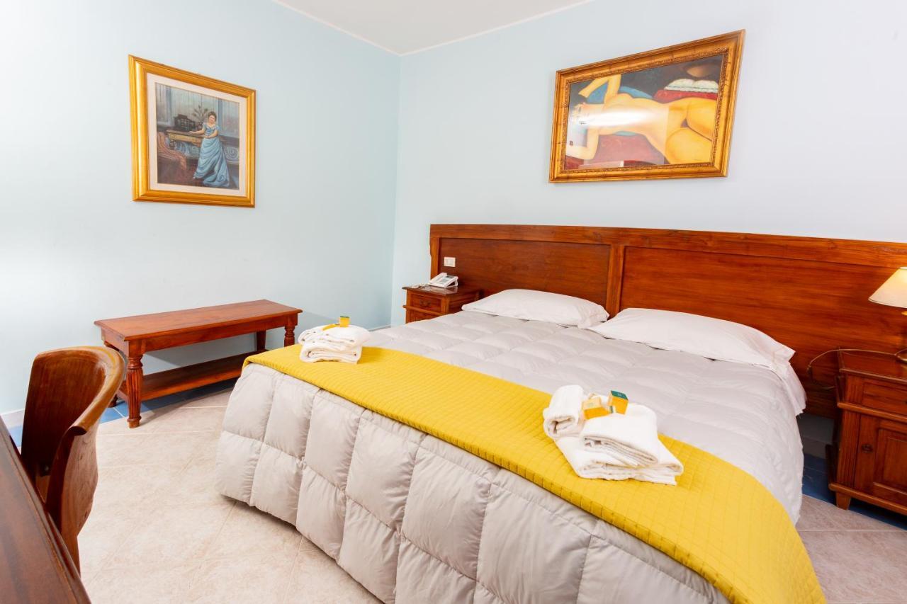 Hotel Marini Sassari Ngoại thất bức ảnh