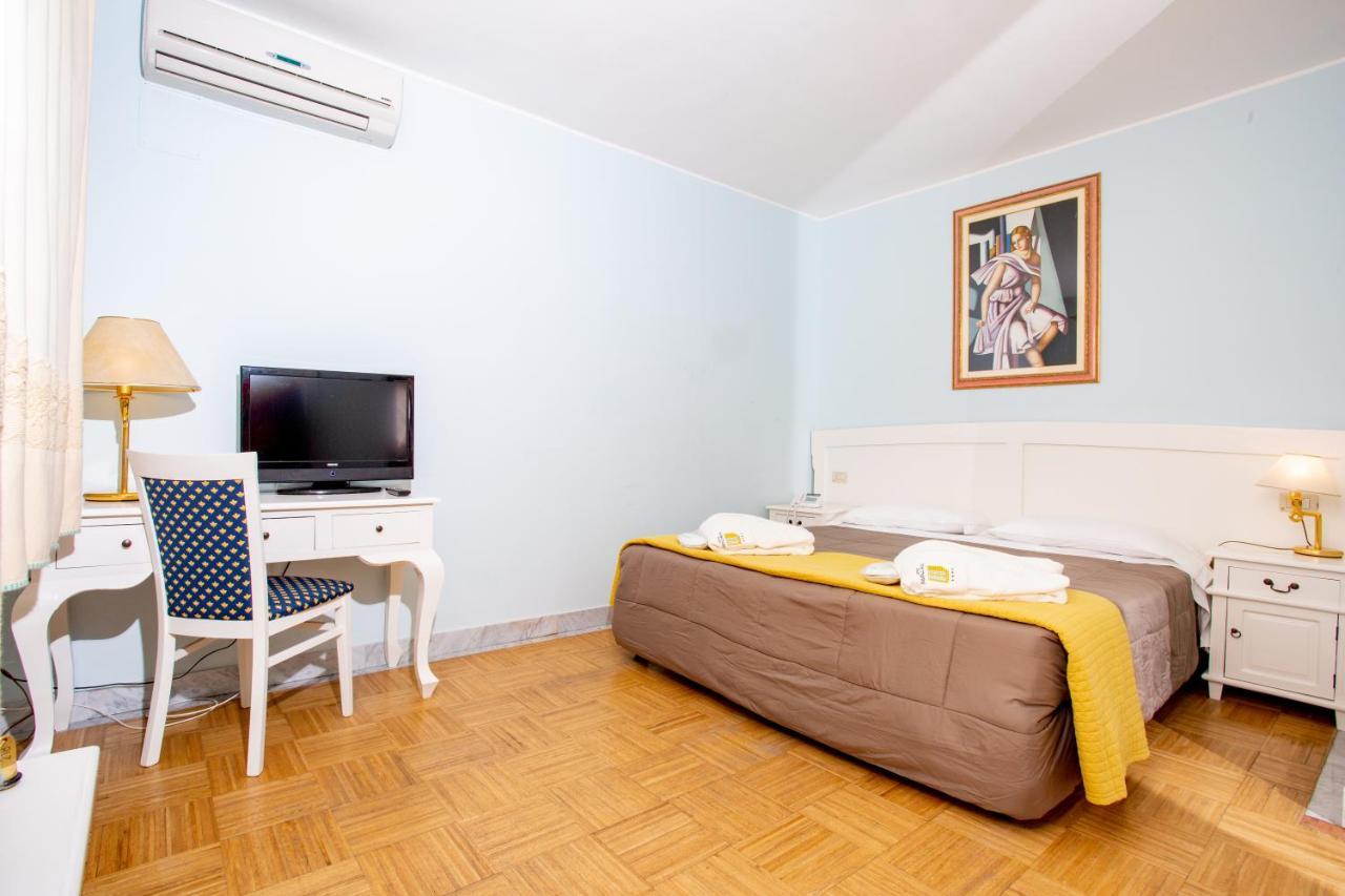 Hotel Marini Sassari Ngoại thất bức ảnh